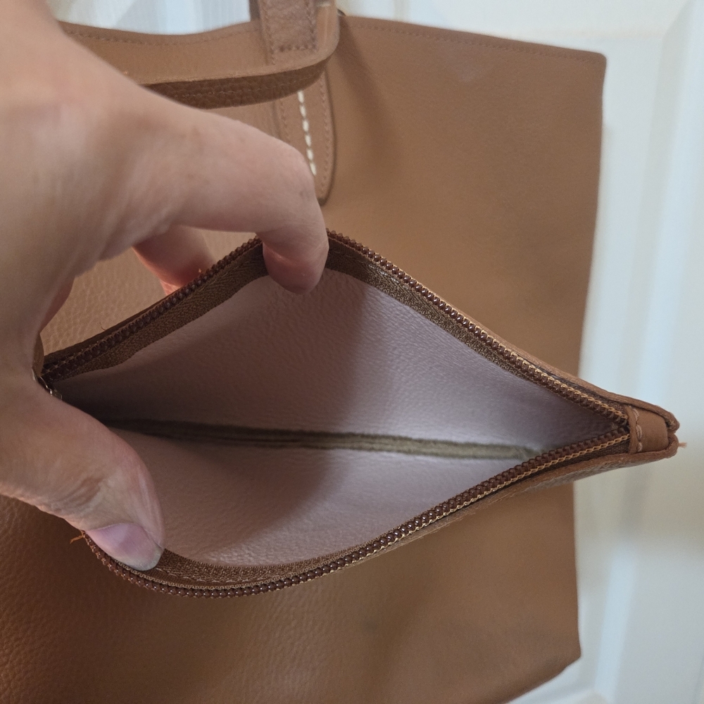 Roots Cervino Leather Tote Brown/ Pink - Picture 8 of 12